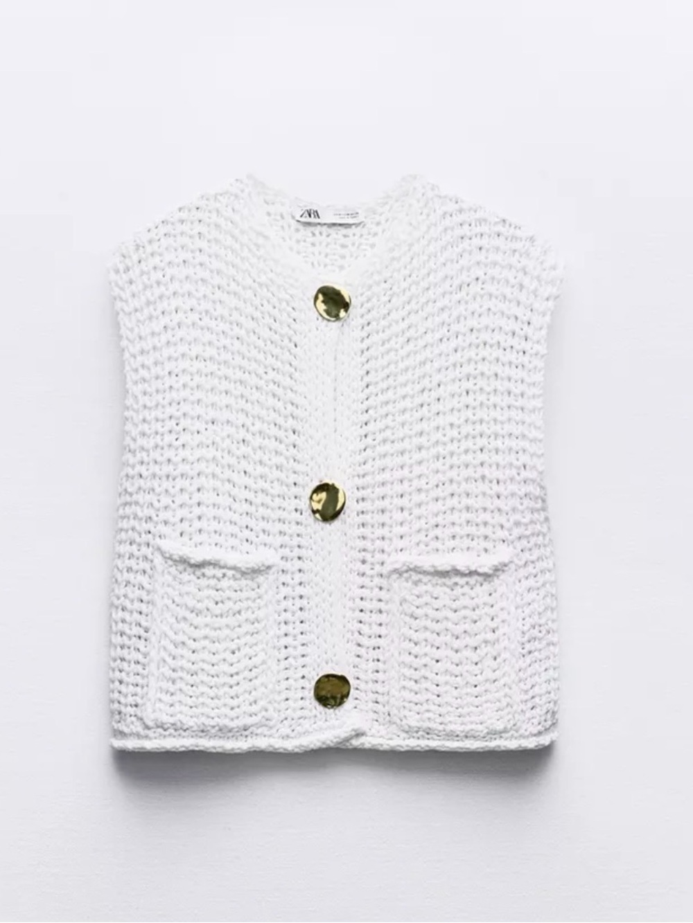 ZARA White Chunky Knit Button Vest
